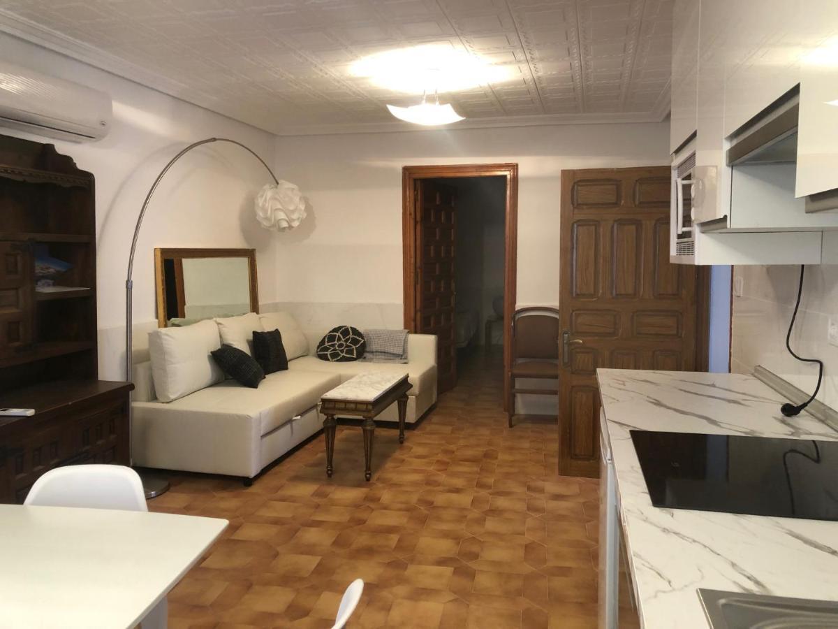 Apartamentos Toledo Casa Galeria De Los Aljibes ภายนอก รูปภาพ