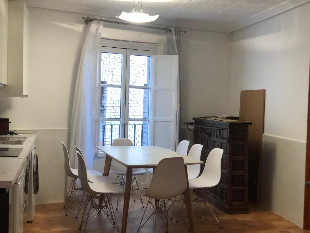 Apartamentos Toledo Casa Galeria De Los Aljibes ภายนอก รูปภาพ