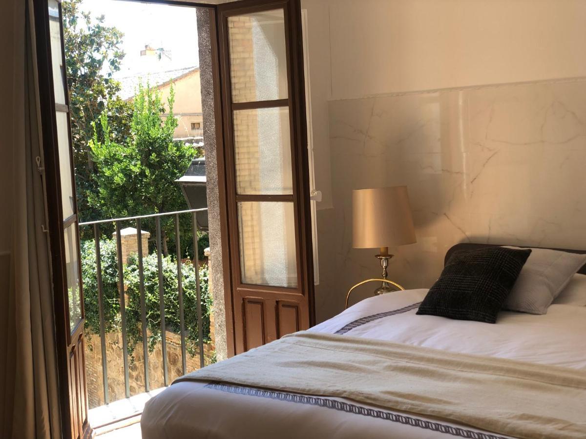 Apartamentos Toledo Casa Galeria De Los Aljibes ภายนอก รูปภาพ